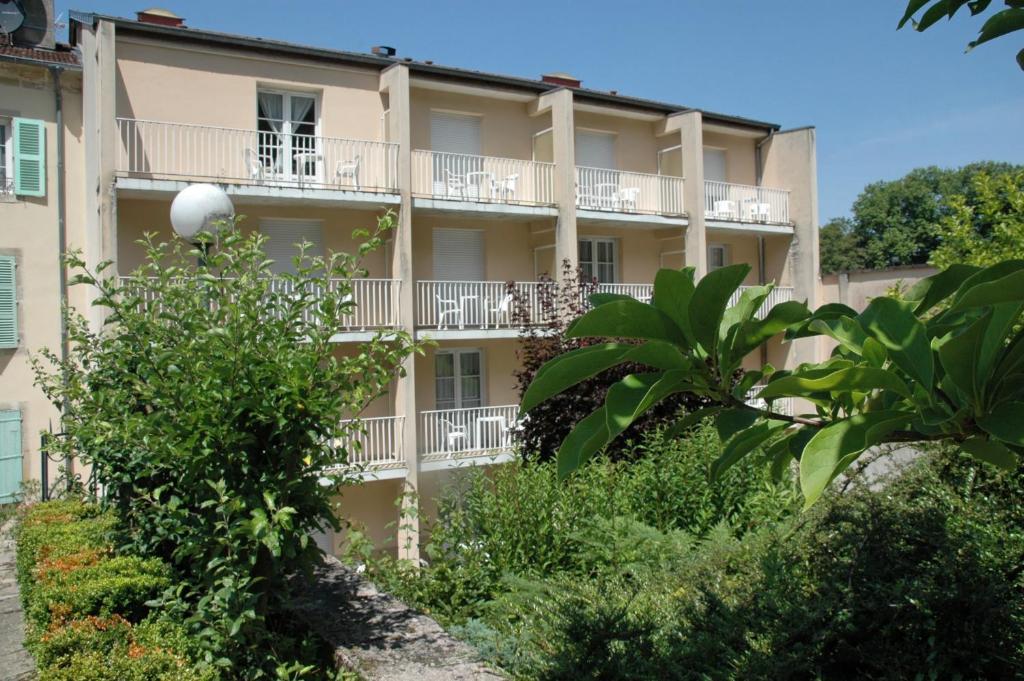 בורבון-לה-בה Hotel Et Studios D'Orfeuil מראה חיצוני תמונה