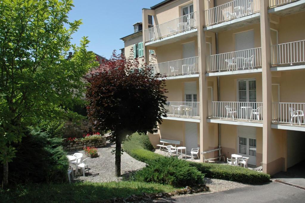 בורבון-לה-בה Hotel Et Studios D'Orfeuil מראה חיצוני תמונה