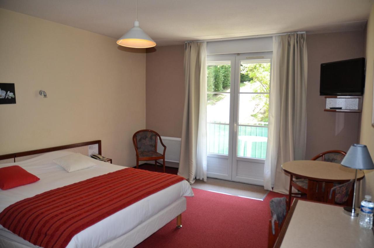 בורבון-לה-בה Hotel Et Studios D'Orfeuil מראה חיצוני תמונה