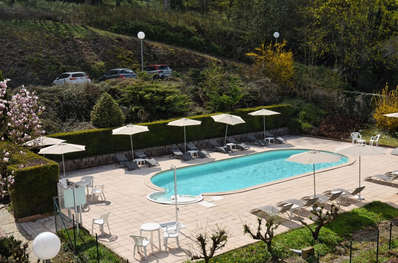 בורבון-לה-בה Hotel Et Studios D'Orfeuil מראה חיצוני תמונה