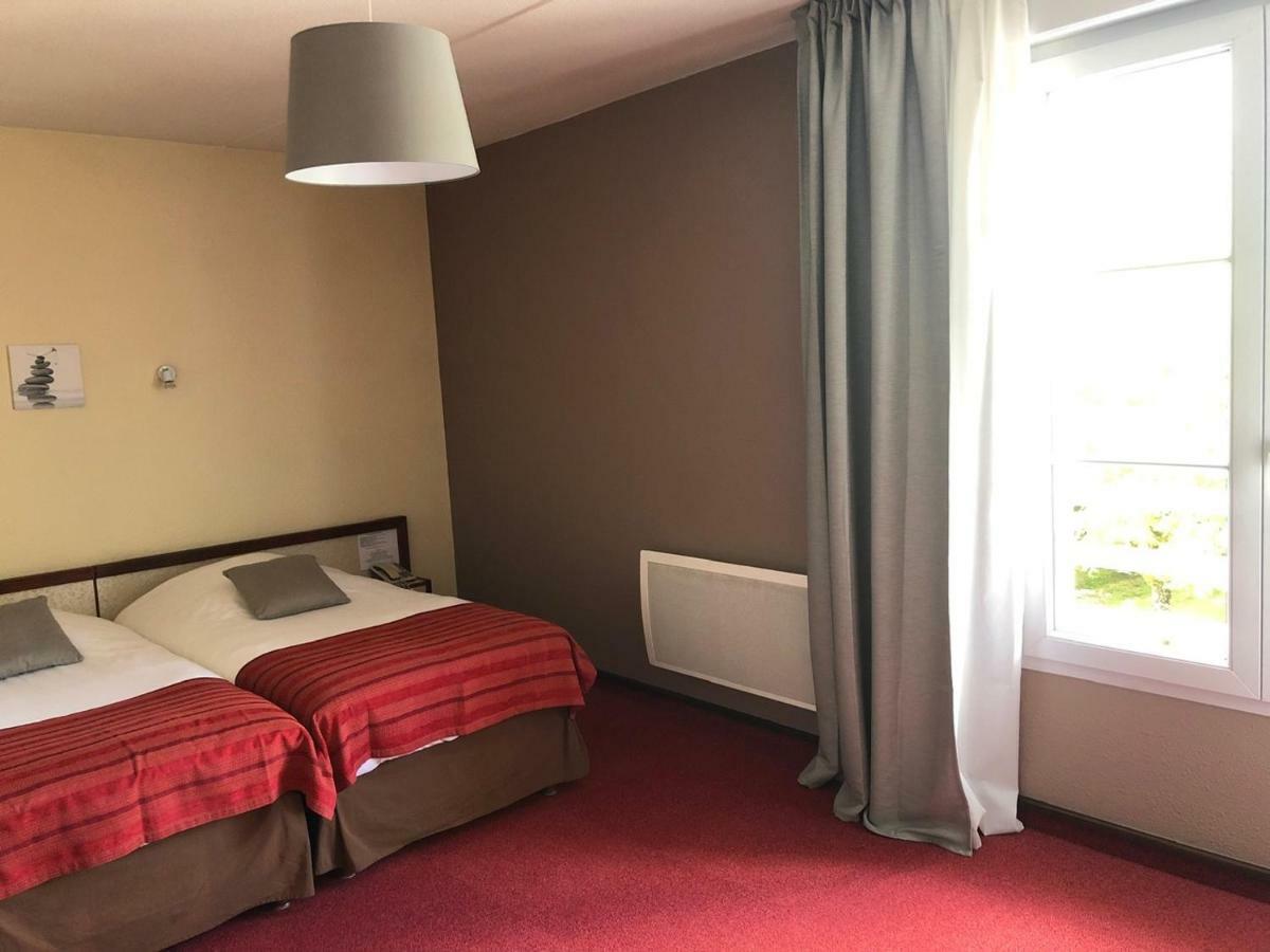 בורבון-לה-בה Hotel Et Studios D'Orfeuil מראה חיצוני תמונה